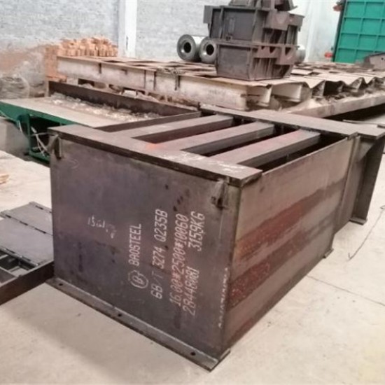特大型打砂設備，對所有特大型金屬件表面打砂清除表面雜質(zhì)